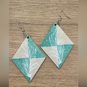 2/$15! New! Handmade painted earrings with leaf design.